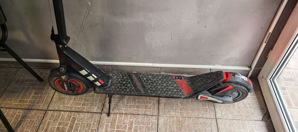 Trotineta Electrica Aprilia eSR2 EVO_10 inch_DEFECTIUNE MOTOR - EROARE