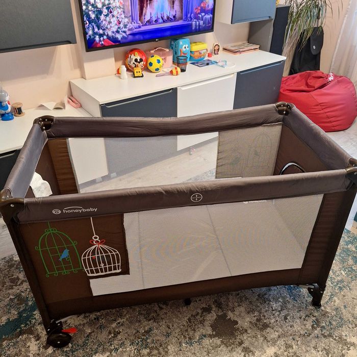 Patut pliabil cu saltea