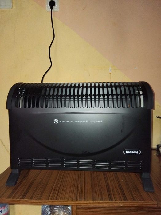 Конвектор за отопление Rosberg 2000W