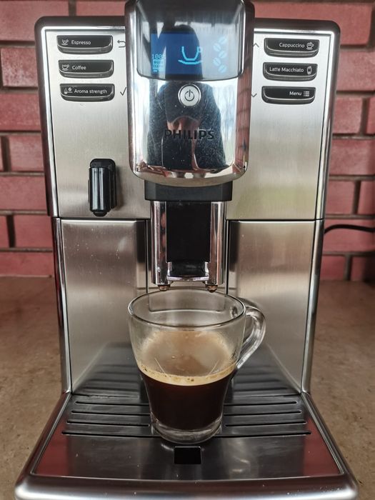 Espressor Saeco-Phillips Lattego