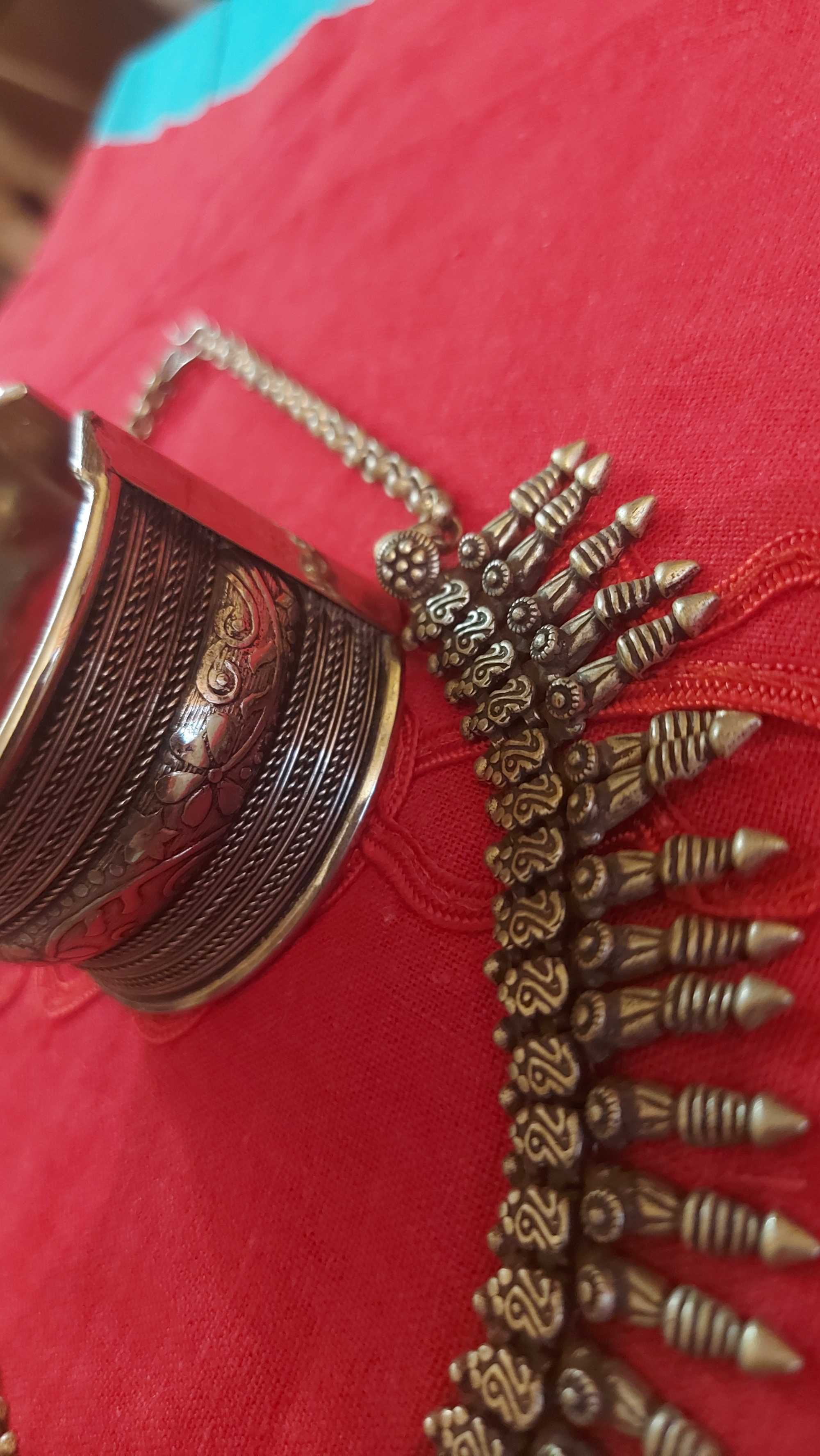 Продам недорого необычные ювелирные украшения из Индии
