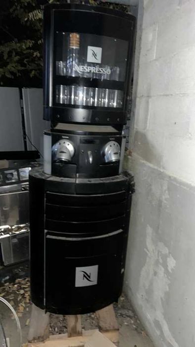 Nespresso Gemini CS220 Pro , full machine