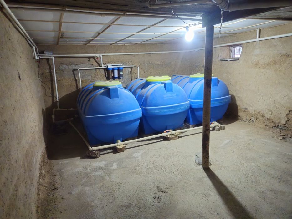 Uy sotiladi srochna atp parsezda yolli yuzida