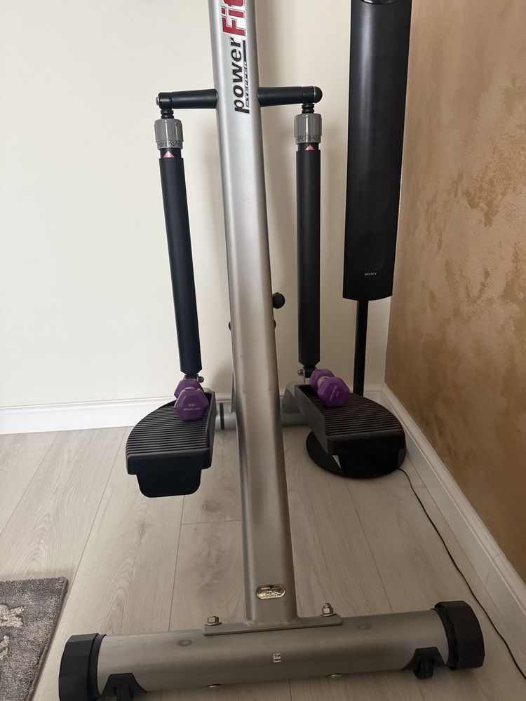 Stepper cu manere