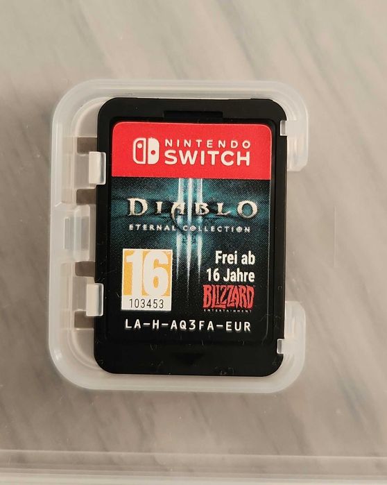Nintendo switch lite+подарък игра