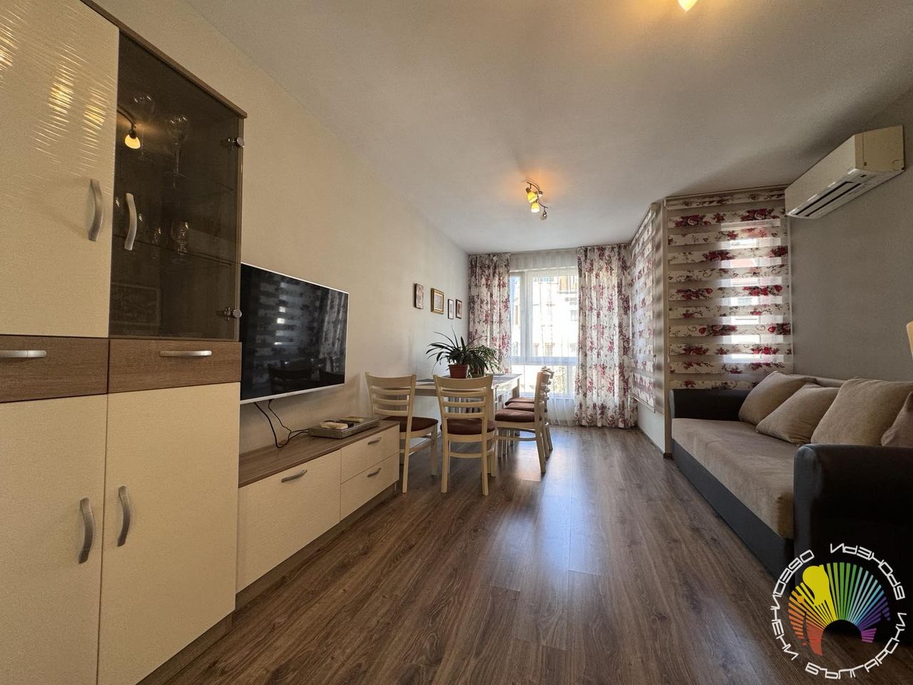 Дава се под наем Двустаен апартамент в Бургас, Център - 70 кв.м за 510 € - Снимка #8