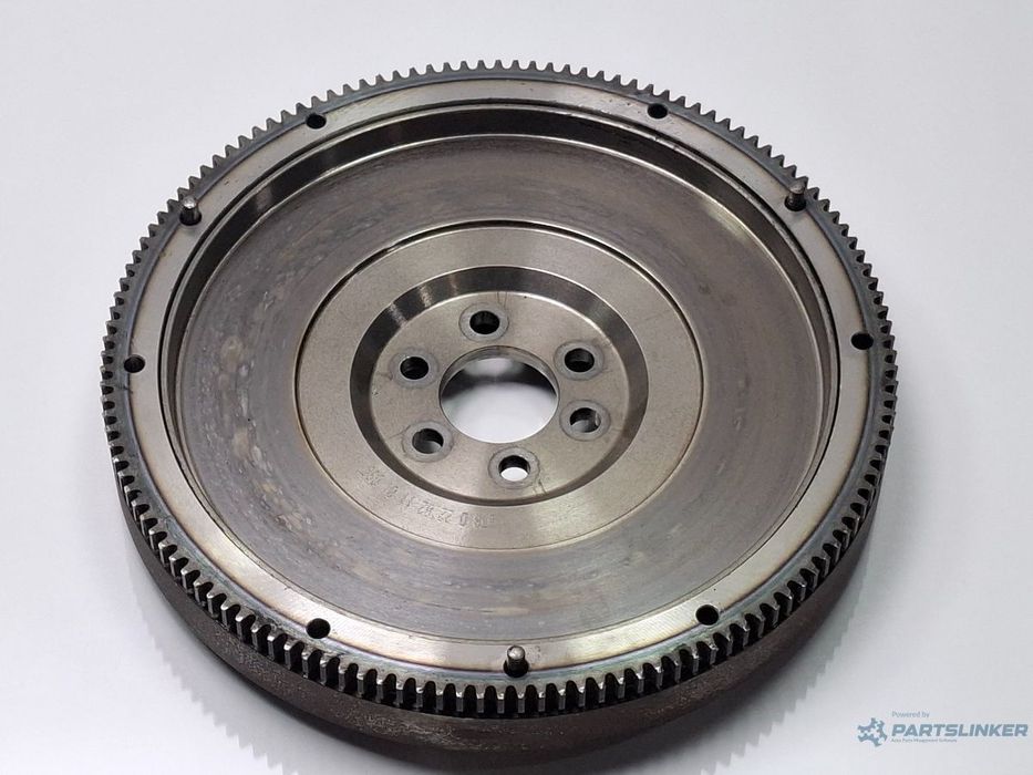 Volanta VOLKSWAGEN JETTA IV 162, 163, AV3, AV2 2012 1.6 TDI CAYC 77KW|105HP 2012