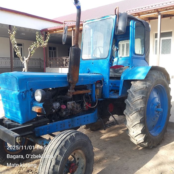 Traktor 28 sotiladi