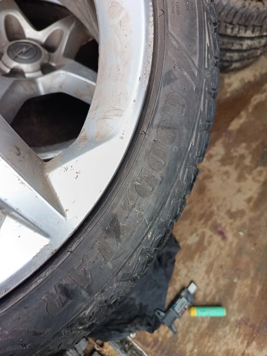 Anvelope 4sezoane ms 225 40 18 goodyear 2018 6.7mm