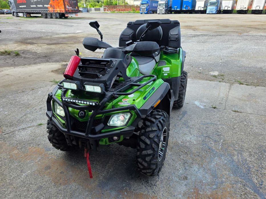 Can am outlander g1 800r Cu Servodirectie in stare perfectă