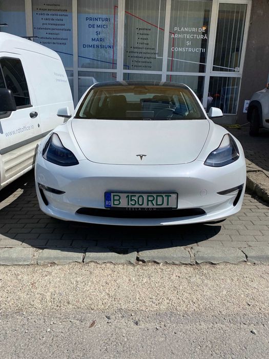 Preluare leasing Tesla Model 3 Long Range, accept si schimburi