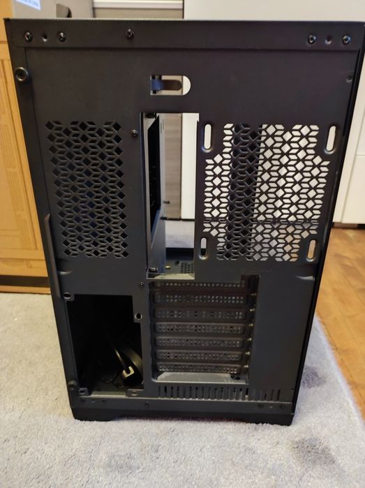 Компютърна кутия PowerCase PZA-B