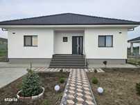 Casa 4 camere ,2 băi,1 dressing,500 mp.teren,gard si pavaj