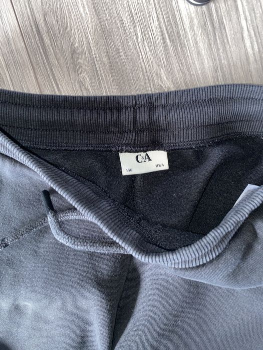 pantaloni trening C&A EUR 146/11 ani