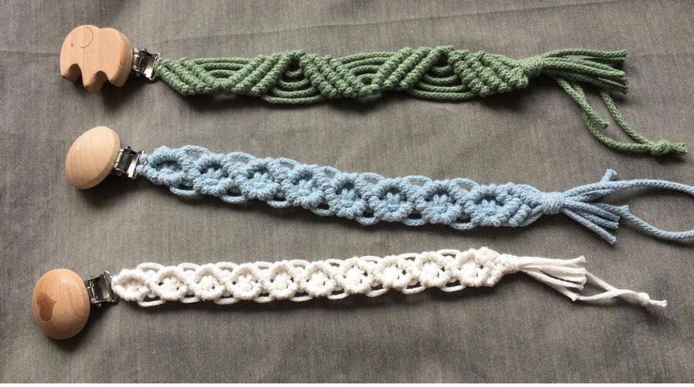 Lănțișor suzeta personalizat