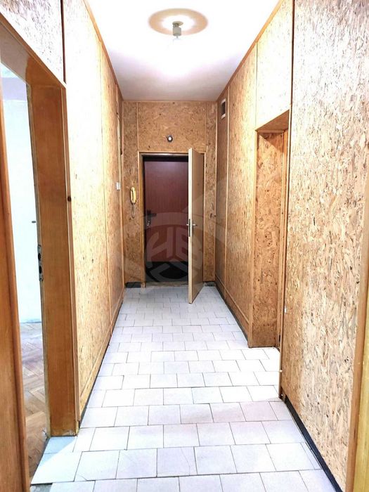 Продава се Многостаен апартамент в Варна, Център - 100 кв.м за 1970 €/кв.м - Снимка #11