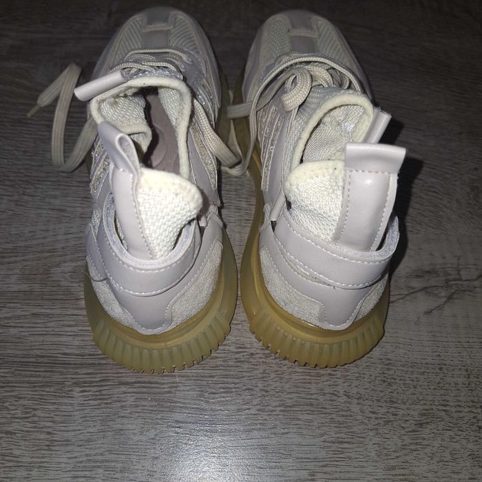 Radis Pause маратонки