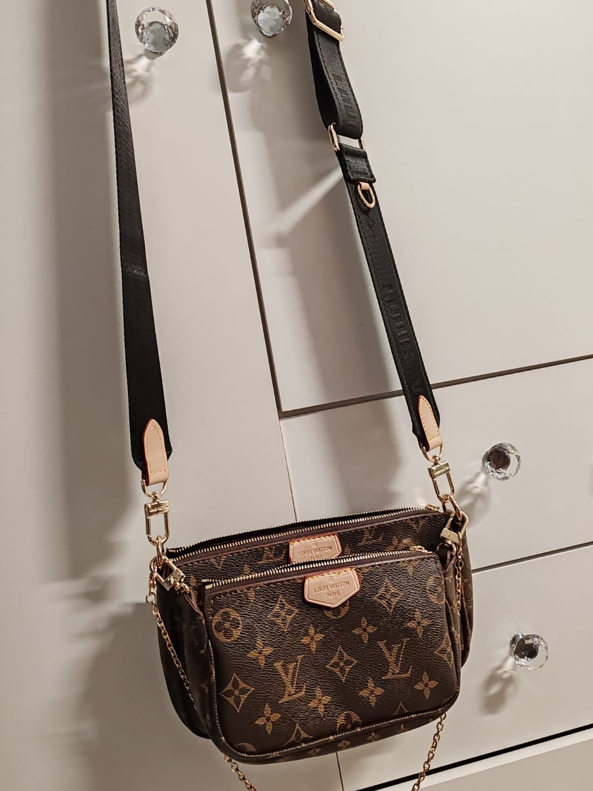 Ultima bucata pe stoc Geanta Louis Vuitton Dama Pachet 2 accesorii