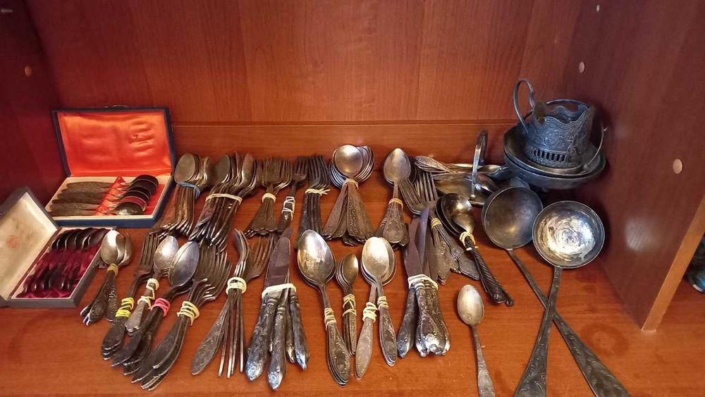 продам мельхиор ссср. смотрите все фото