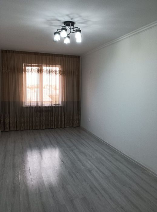 Срочно продаю 1 ком квартира в новостройке