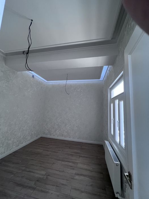 Nazarbekda uy sotiladi