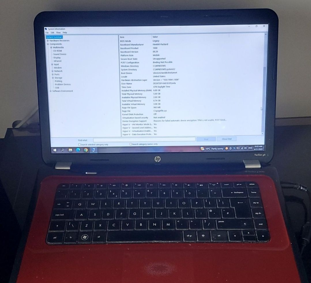 Laptop HP Pavilion G6 roșu,, procesor Intel Core i3, RAM 6.00 GB