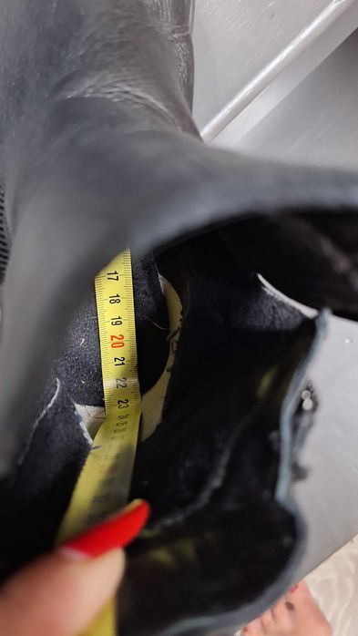 Ghete piele naturala, Lasocki