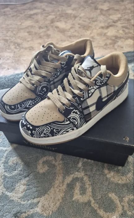 Модные новые кеды