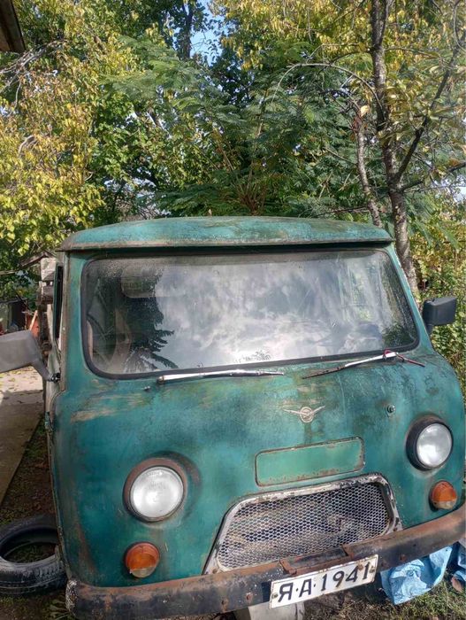 Продава се УАЗ 452