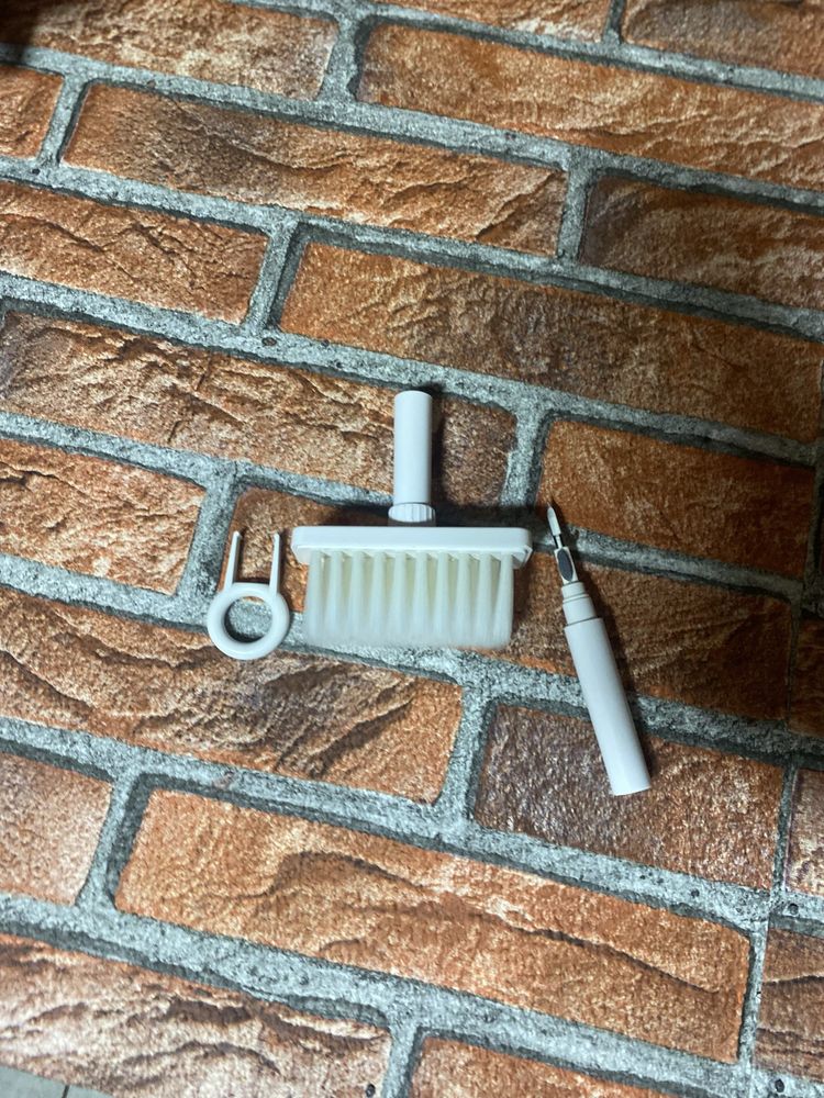 Perie multi-functionala