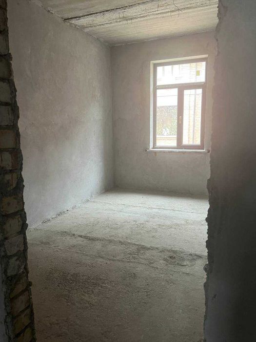 Продается квартира 5/2/4 Медгородок 150 000$