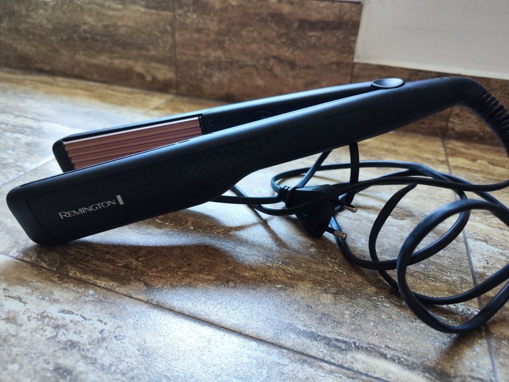 Преса - Remington Ceramic Crimp 220
