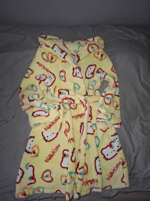 Продам халат для бассейна в сад