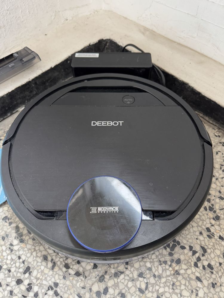 Робот Прахосмукачка Ecovacs DEEBOT OZMO 930 – WiFi, App, Сухо + Мокро!
