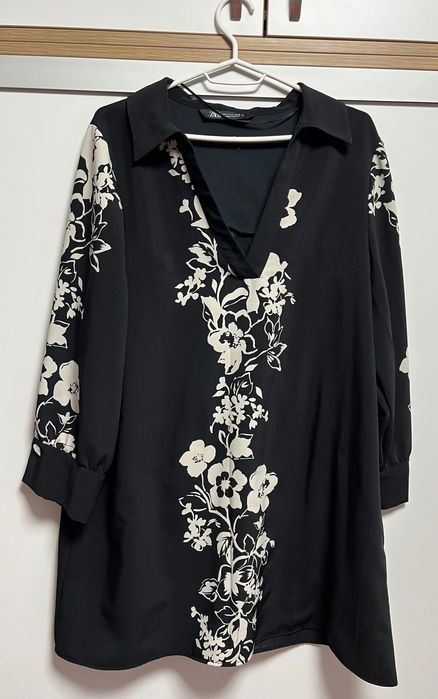 Дамска черна рокля ZARA с бели цветя