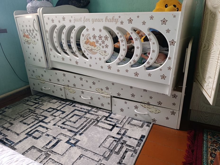 Кровать ва манеж