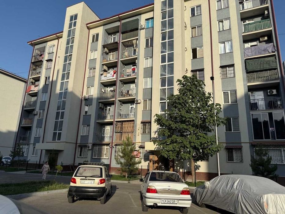 Choshtepa 3/7/7 Sergeli  3xonali  72m² novostroyka 1-metroga 600metr