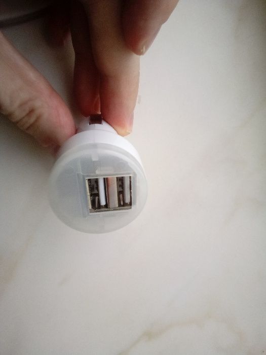 Charger USB dual, fast charge pentru auto, cu doua iesiri