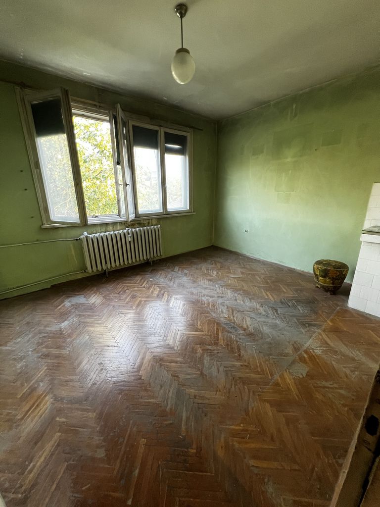 Продава се Тристаен апартамент в Варна, Червен площад - 91 кв.м за 1319 €/кв.м - Снимка #8