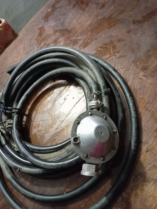 Газовые баллоны в комплекте редуктор шланг