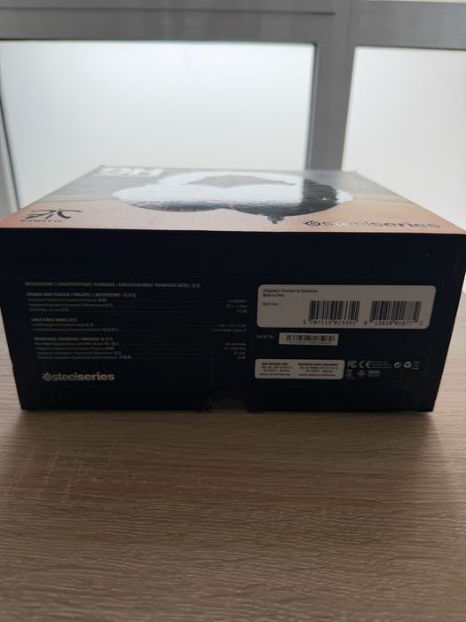 Casti editie limitata SteelSeries 9H Fnatic edition