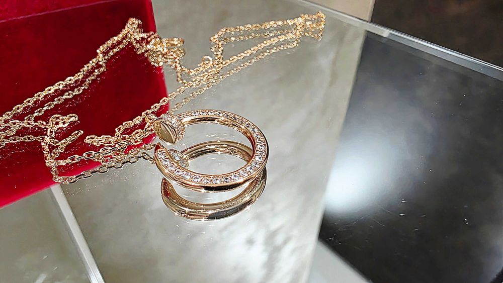 CARTIER Nail Juste un Clou Rose Gold Paved Diamonds Дамско Колие Пирон