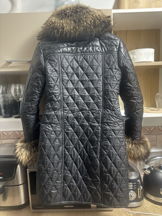 Palton insertii piele si blana naturala, inpecabil