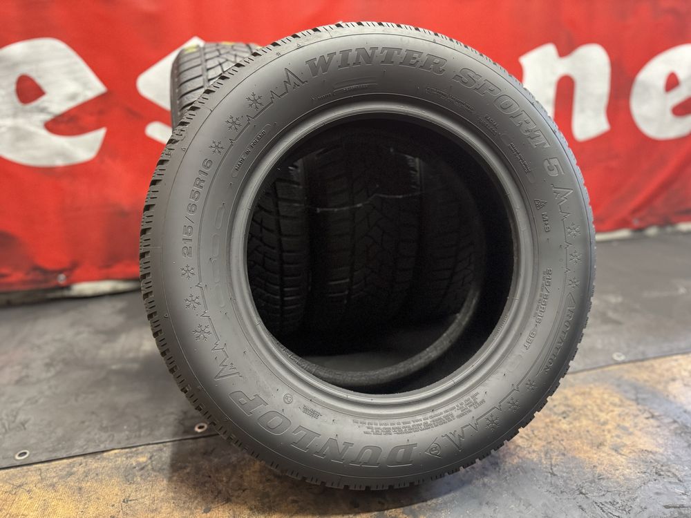 215 65 16, Зимни гуми, Dunlop WinterSport5, 4 броя
