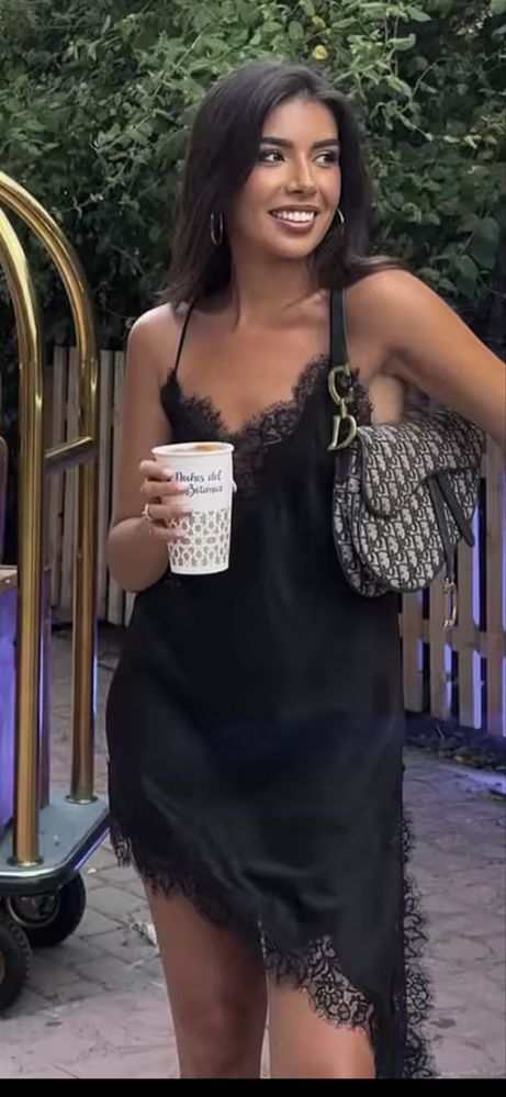 Хитова рокля за лято 2025