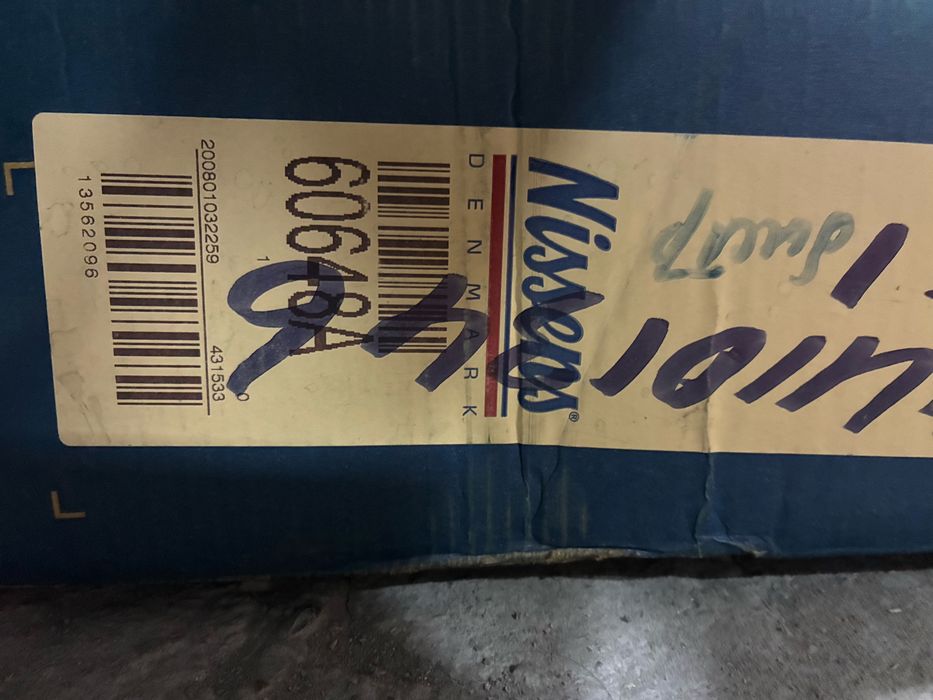 Продается радиатор для BMW E38/E39