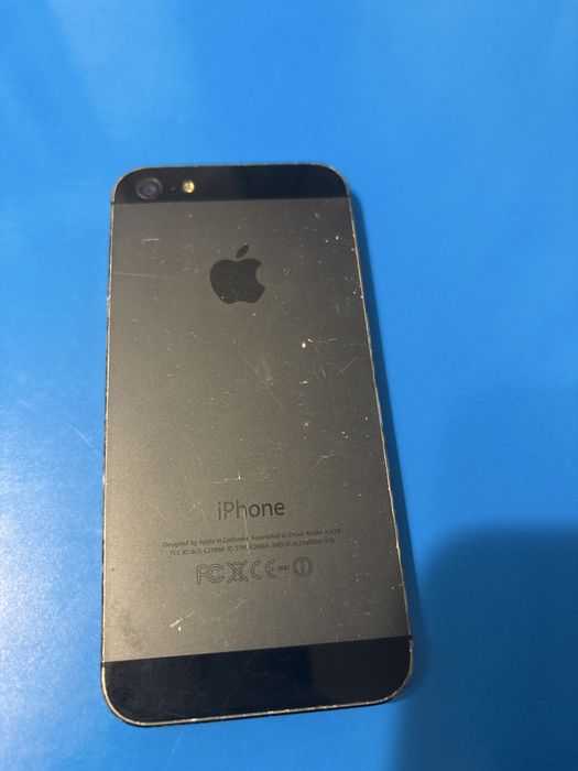 vand iphone 5s catiti descrierea