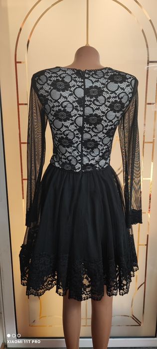 Reducere fulger! Rochie superbă evenimente, M