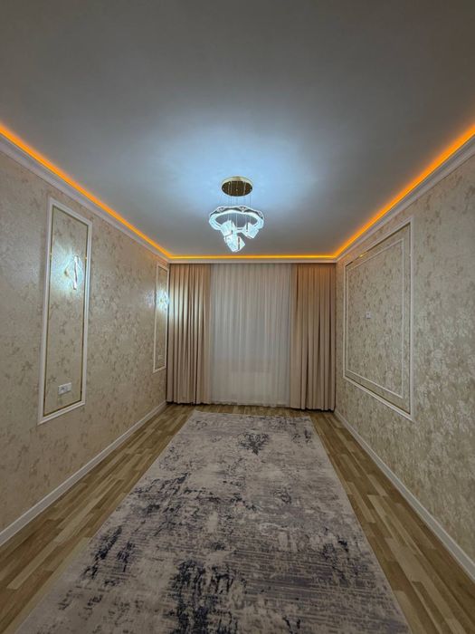 Срочно продается 3 комнатная квартира Авиасозлар 3 Парвоз Ресторан