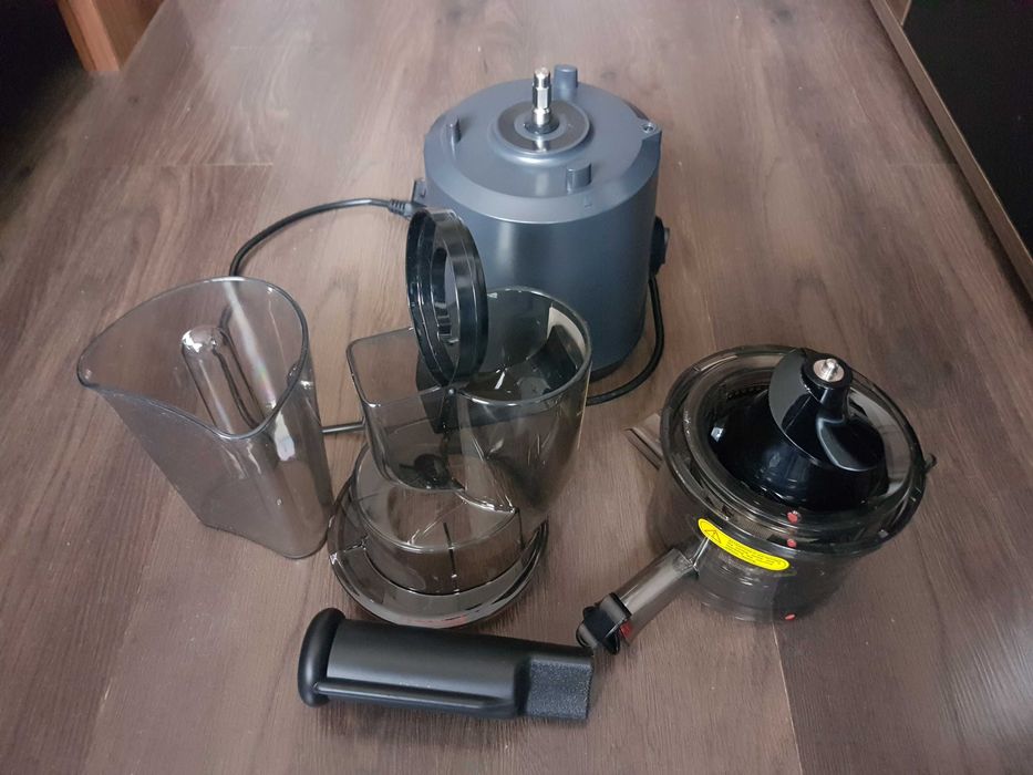 Бавнооборотна сокоизтисквачка Sybilla 3.